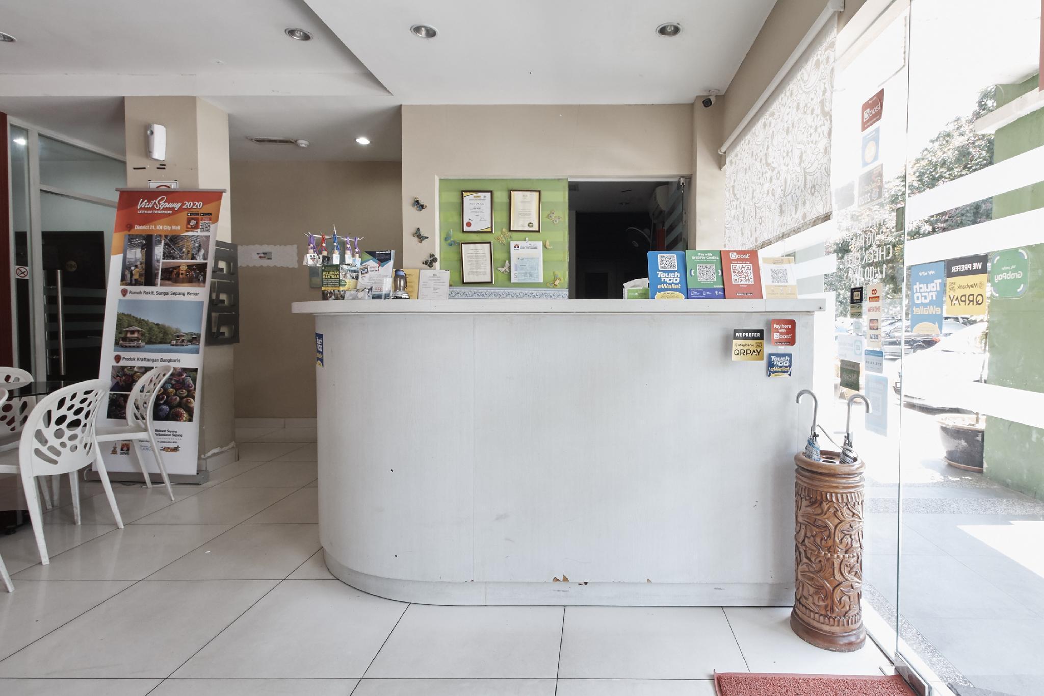 Coop Hotel Putrajaya & Cyberjaya Kampung Dengkil Eksteriør billede