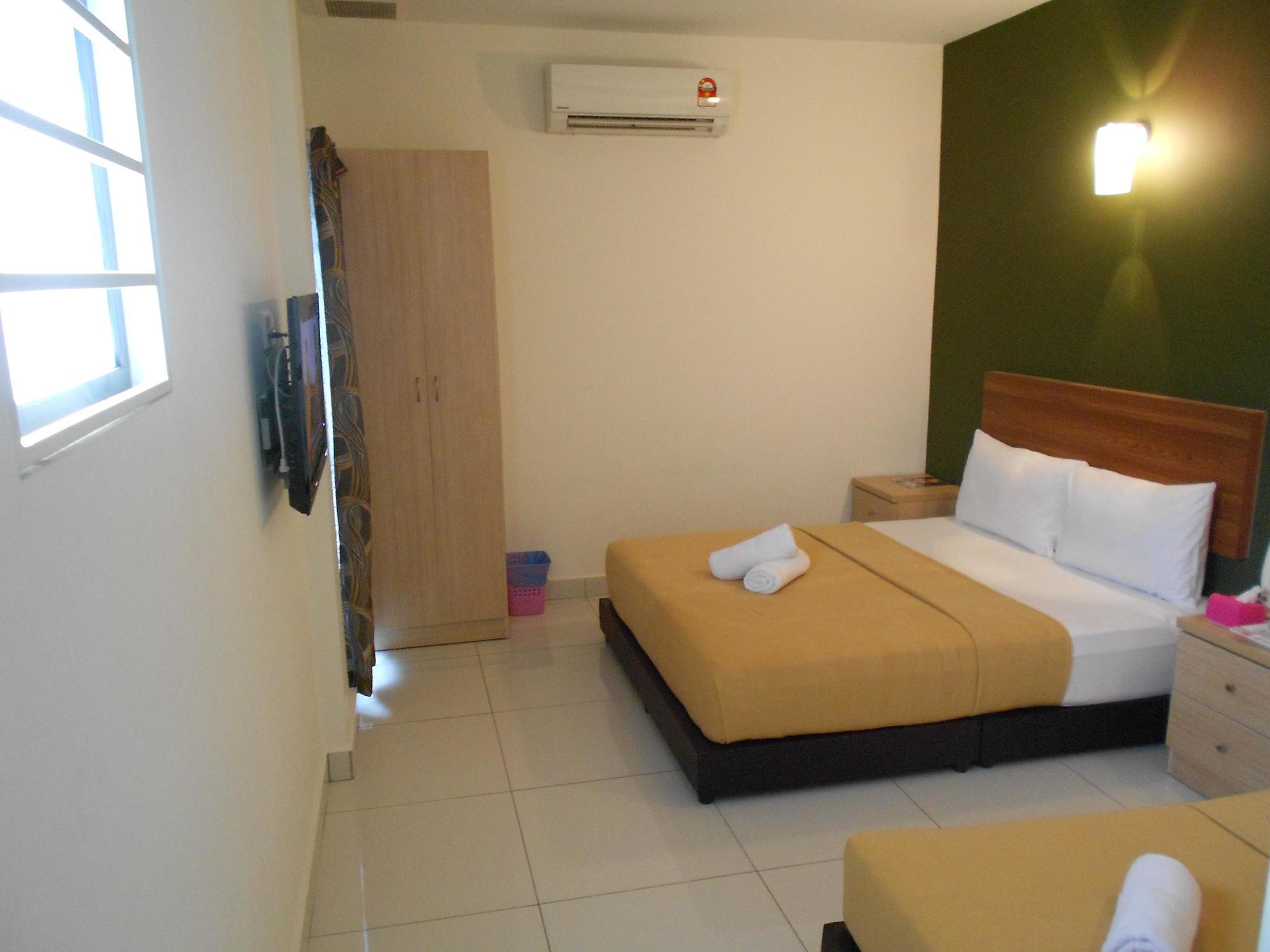 Coop Hotel Putrajaya & Cyberjaya Kampung Dengkil Eksteriør billede